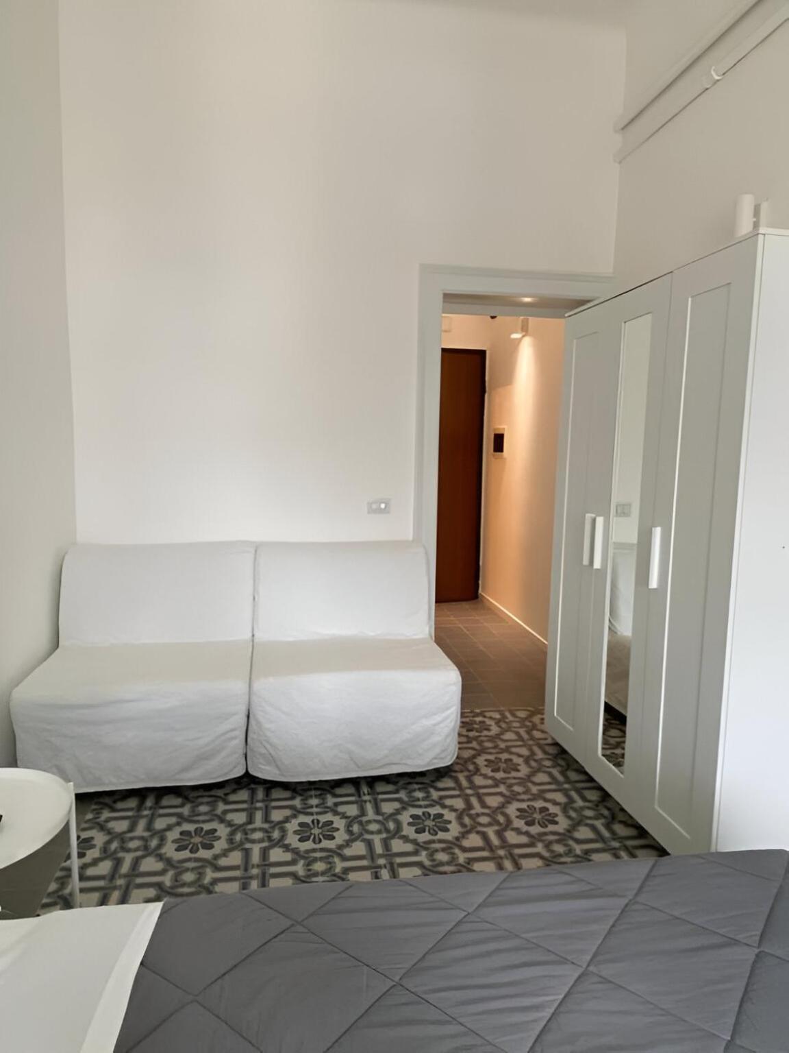 Bari Landlord 242 - Central Station Apartments Luaran gambar