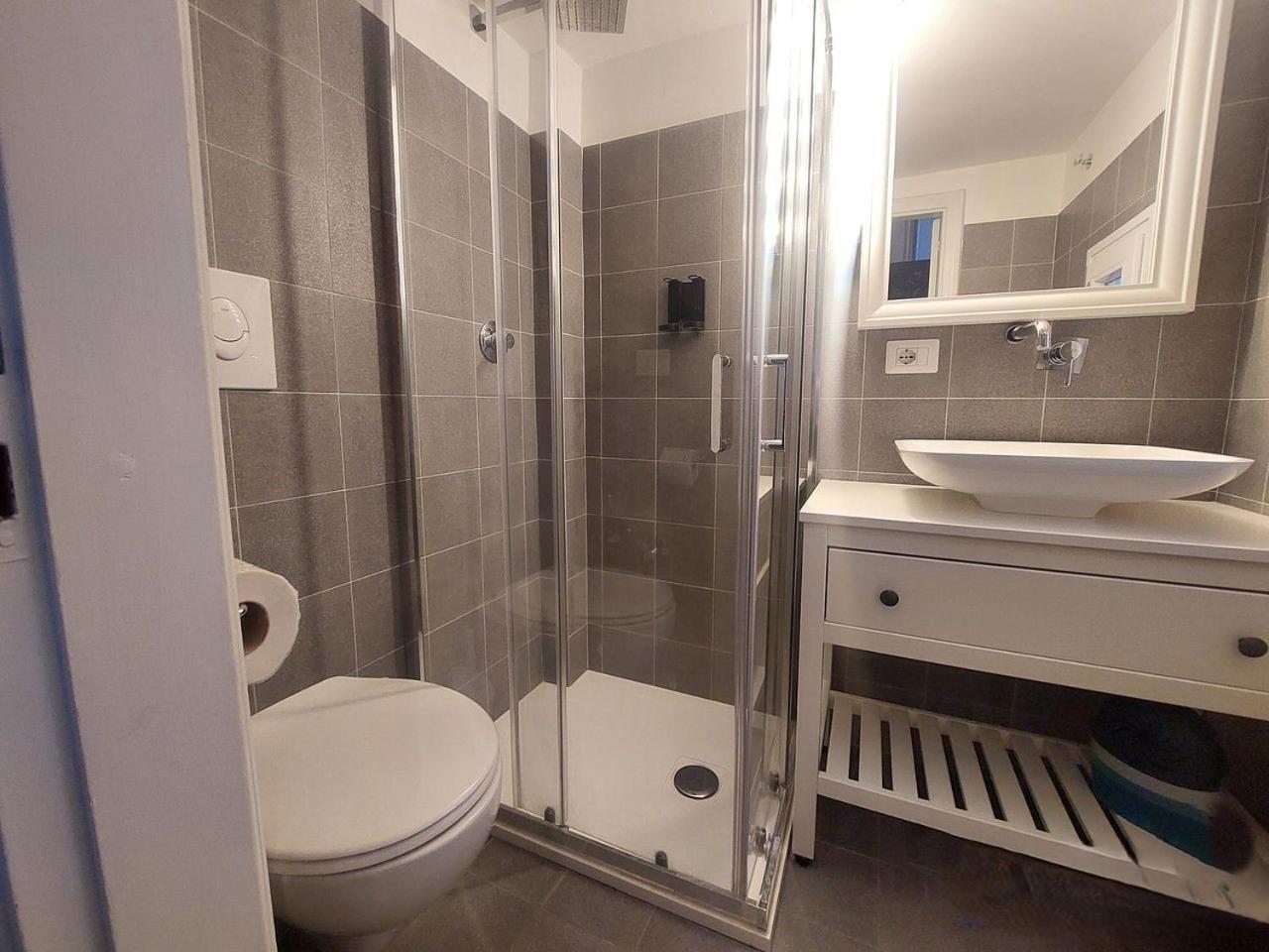 Bari Landlord 242 - Central Station Apartments Luaran gambar