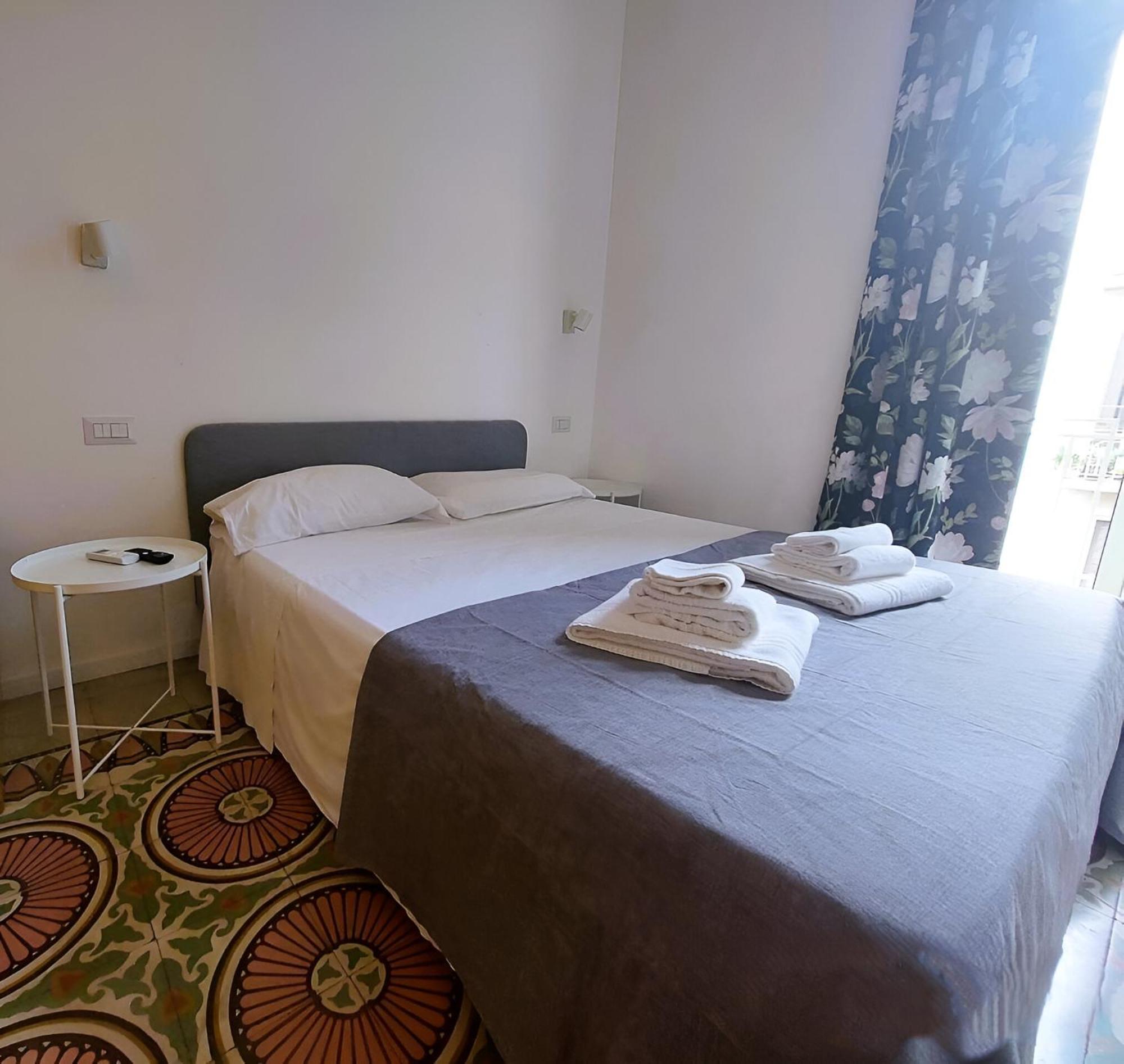 Bari Landlord 242 - Central Station Apartments Luaran gambar